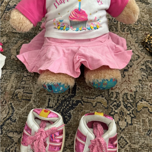 Build-a-bear and big clothes lot - Picture 7 of 12
